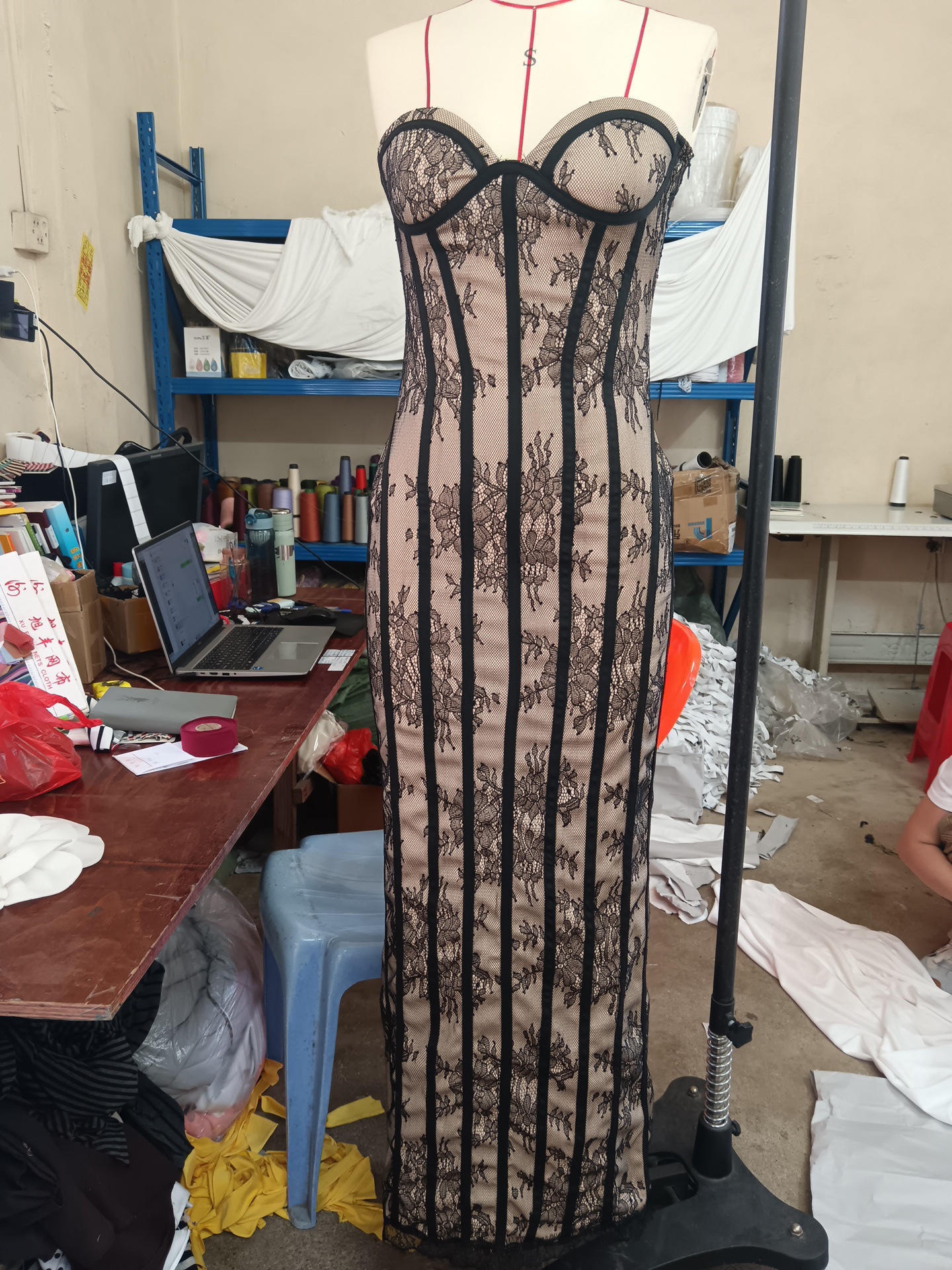 Strapless Lace Mermaid Evening Gown for Formal Events | Luxelle8 - product image 8